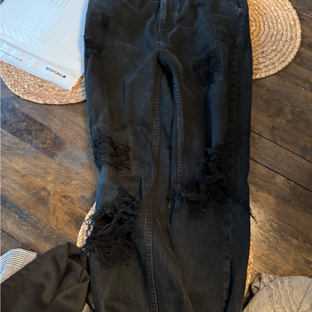 Free People We the Free Curvy distressed straight leg OOS size 28 Ike new - Picture 2 of 3